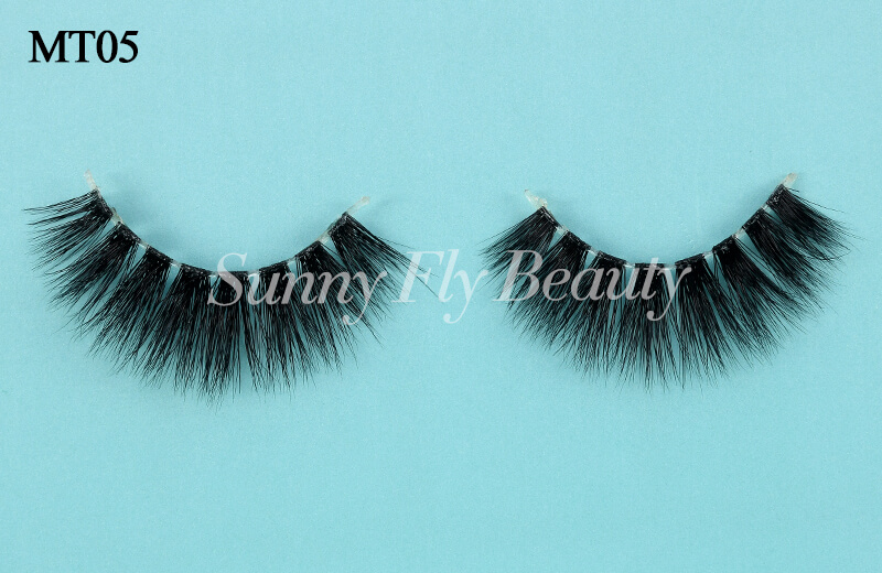 mt05-clear-band-mink-lashes-01.jpg