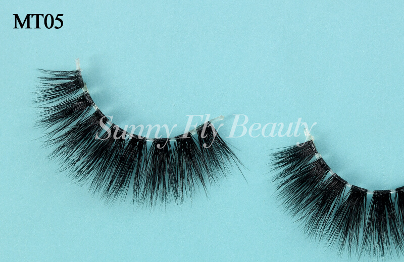 mt05-clear-band-mink-lashes-03.jpg